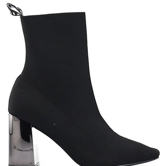 NWT Knit Booties - Picture 3 of 3